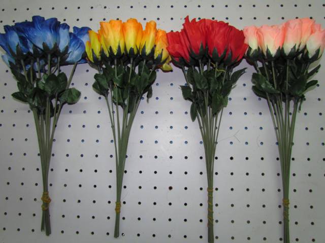 DISTRUIBUCION FLORES ARTIFICIALES PIMPOLLOS ROSAS GUIAS UVAS CLAVELES CRISANTEMOS DISTRUIBUCION FLORES ARTIFICIALES PIMPOLLOS ROSAS GUIAS UVAS CLAVELES CRISANTEMOS